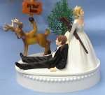 Funny-Bow-Hunting-Wedding-Cake.jpg