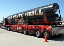 largest_bbq_on_wheels_02.jpg