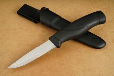 mo13159-morakniv-companion-heavyduty-black-edelstahl-mora-messer-01-big.jpg