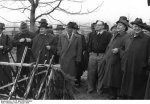 Bundesarchiv_B_145_Bild-F003234-0010,_Hunsrück,_Diplomatenjagd.jpg